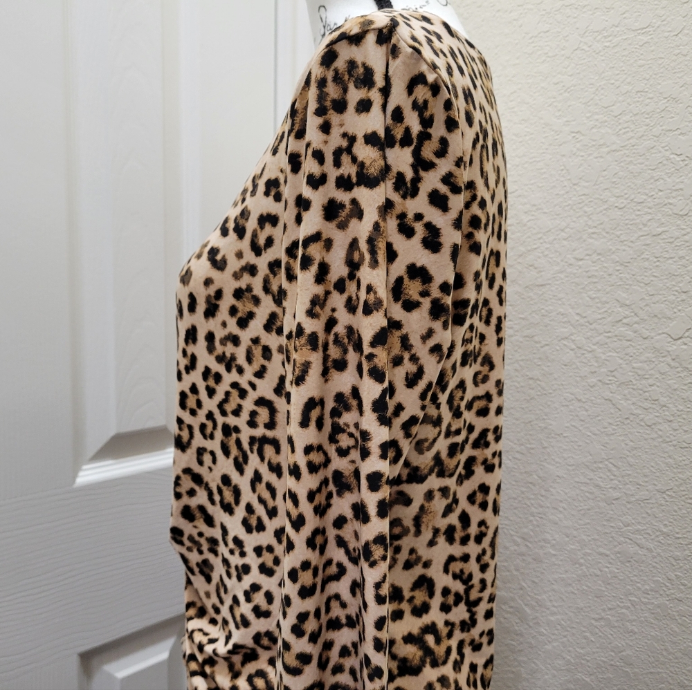 NWT•I.N.C. International Concepts Womens Cheetah Print Ruched-Front Top•Small•🐆 - Picture 8 of 10